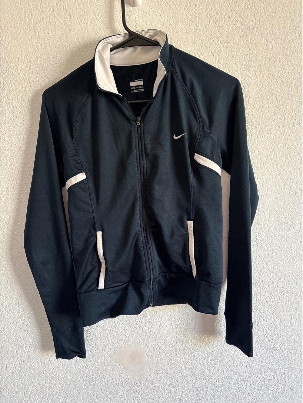 Nike FITDRY Women's XS Navy Blue and White Full-Zip Athletic Jacket